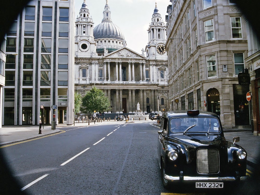 Black Taxi Tours Of London