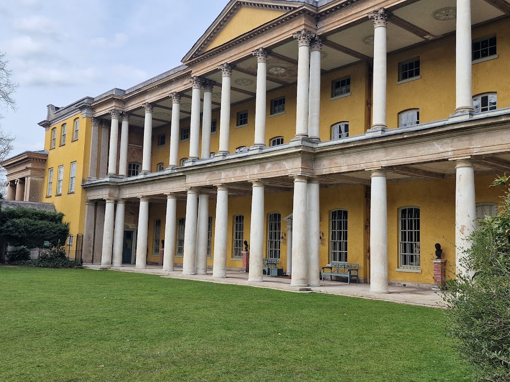 National Trust – West Wycombe Park, Village and Hill