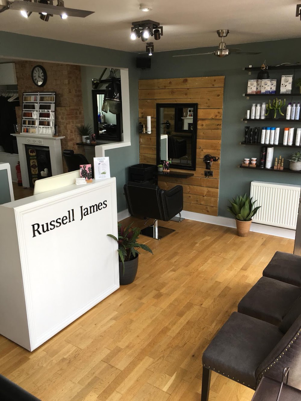 Russell James – Hair Salon