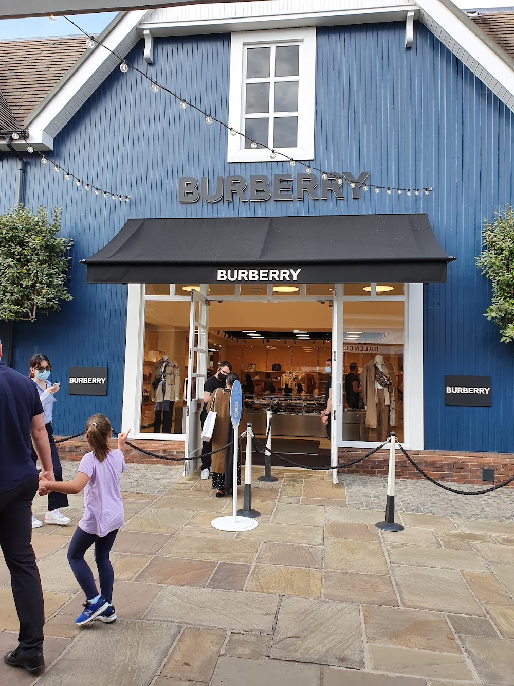 Burberry Outlet