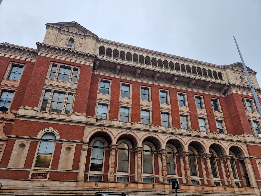 Victoria & Albert Museum Henry Cole Wing